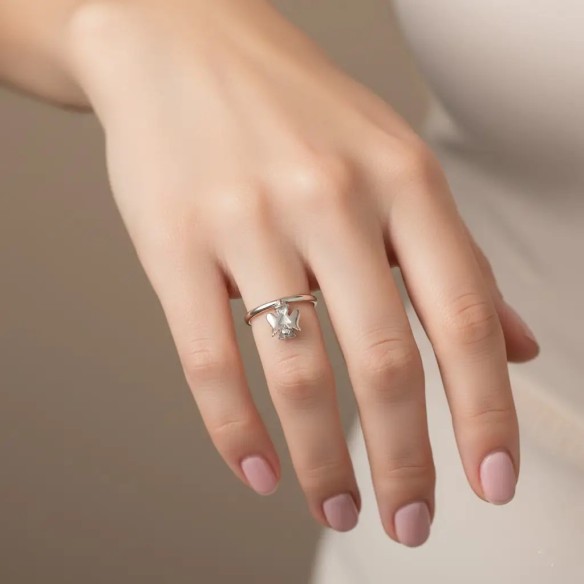 18kt White Gold Angel Charm Ring