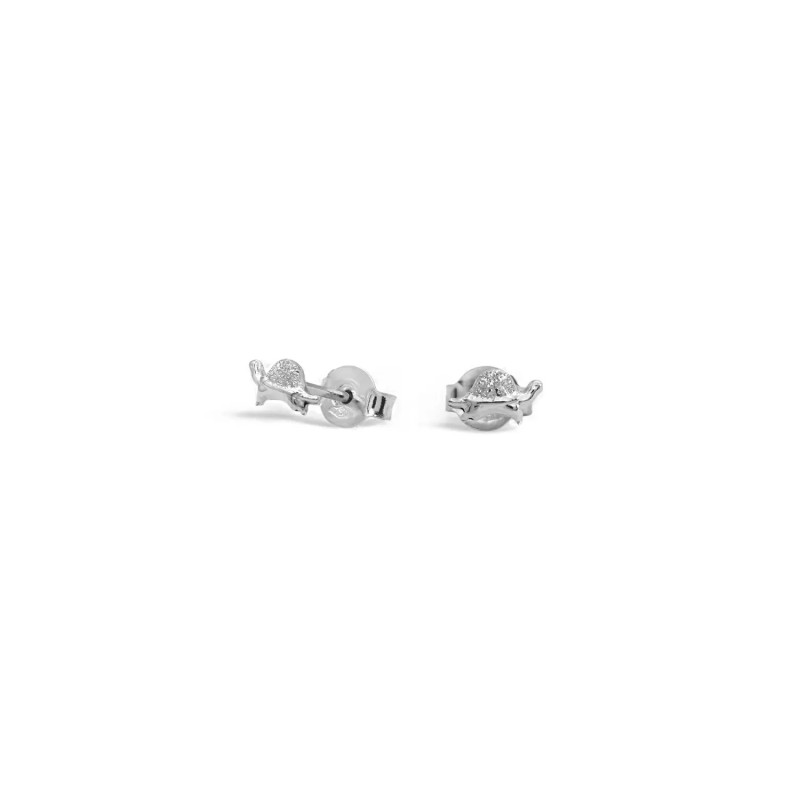 Pendientes de oro blanco de 18 kt con caparazón de tortuga y corte de diamante