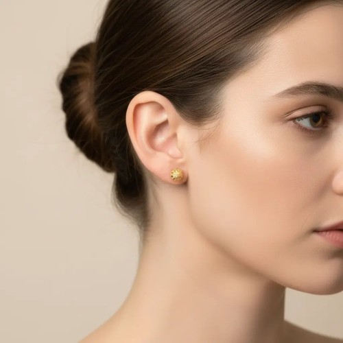 Pendientes de media esfera con diamantes en oro amarillo de 18 kt 2