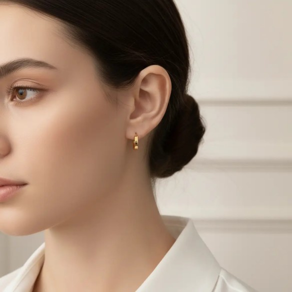 18kt Yellow Gold Wide Flat Hoop Earrings