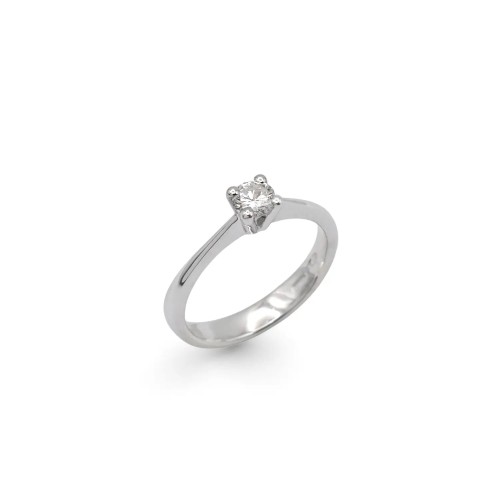 Anillo solitario de cuatro puntas en oro blanco de 0,35 ct
