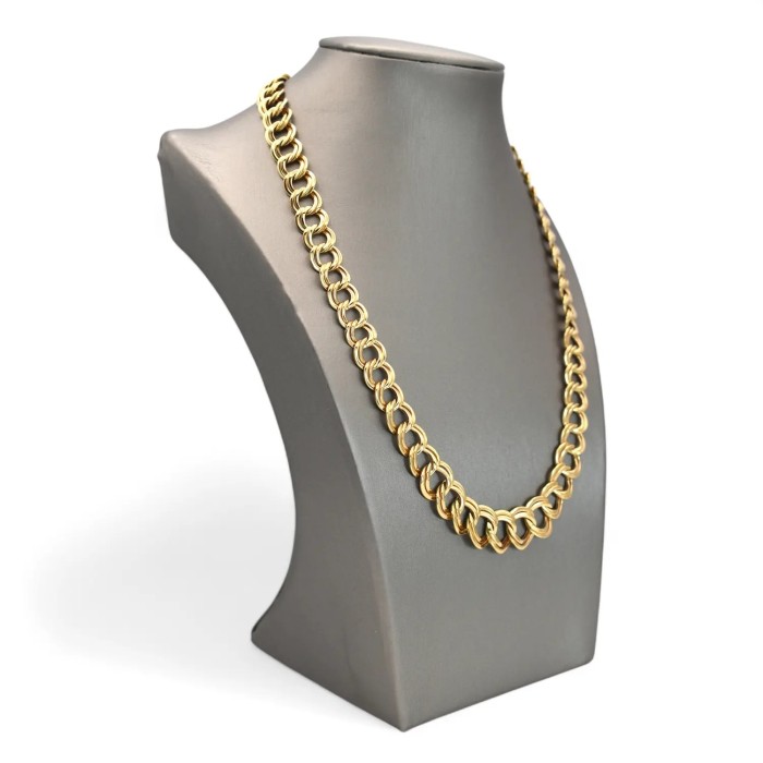 18kt Yellow Gold Graduated Necklace 2
