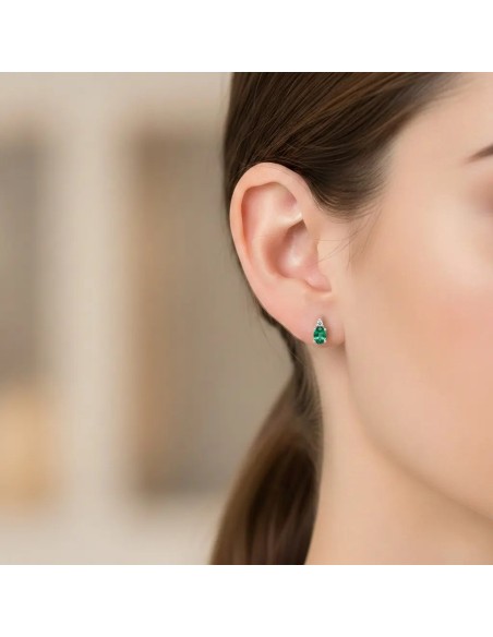 Ohrringe aus 18-karätigem Weißgold mit ovalen Smaragden und Diamanten