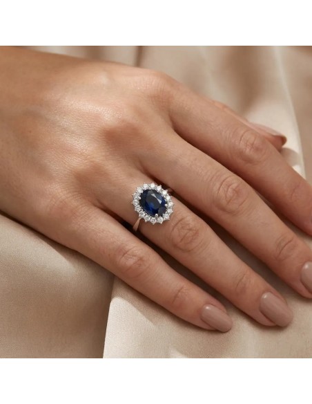 Anello Oro Bianco 18kt con Zaffiro 3,84 ct e Diamanti | Stella Maris