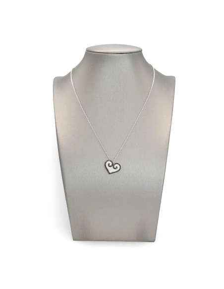 Collar con colgante de corazón en oro blanco de 18 kt con diamantes blancos y negros