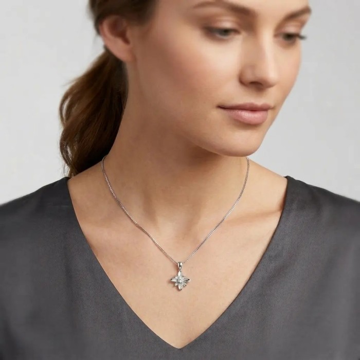 Collar "Fiore di Luce" en oro blanco de 18 kt y diamante de 0,07 ct 2