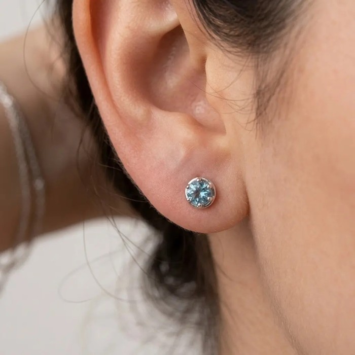 18kt White Gold Earrings with 0.22ct Aquamarine | Stella Maris 2