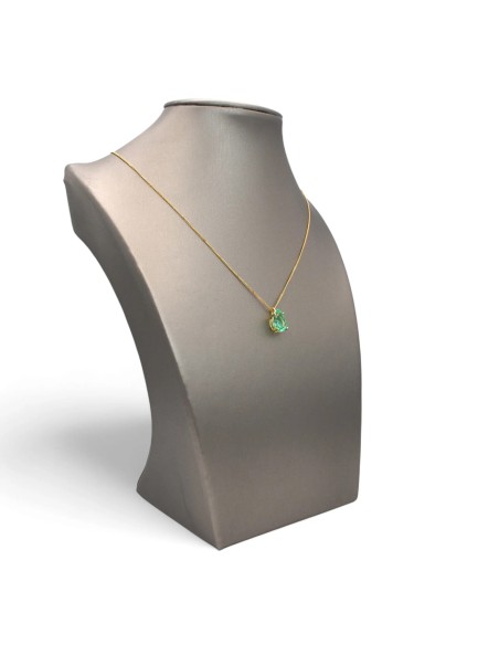 Collar con colgante "Gota de la Naturaleza" en oro amarillo de 18 quilates y esmeralda de 1,85 quilates.
