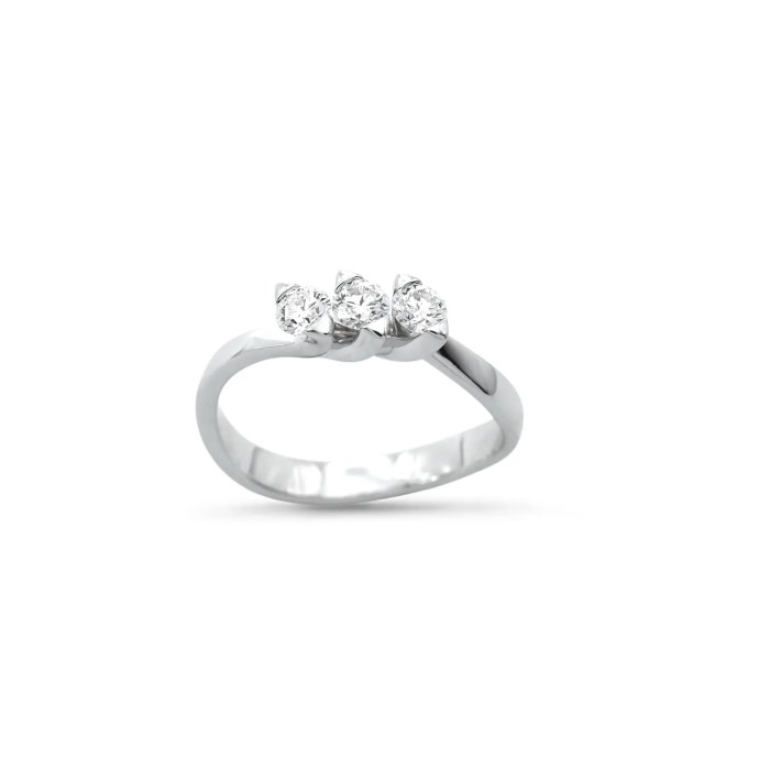 "Swirl of Love" Trilogy Ring in 18kt White Gold with 0.40 ct Diamonds 2