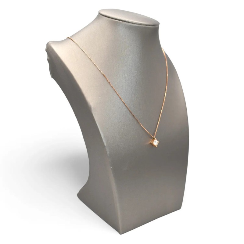 Collar Point Light de oro rosa de 18 quilates con diamante de 0,63 ct | Stella Maris