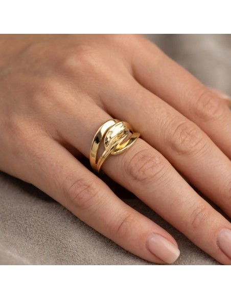 Anillo "Gota de Luz" en oro amarillo de 18 quilates.