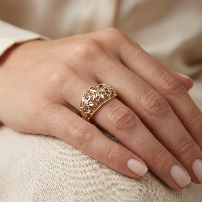 Anillo "Spring" en oro bicolor de 18 quilates