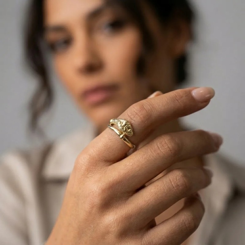 Anello "Snake Charm" in Oro Giallo 18kt