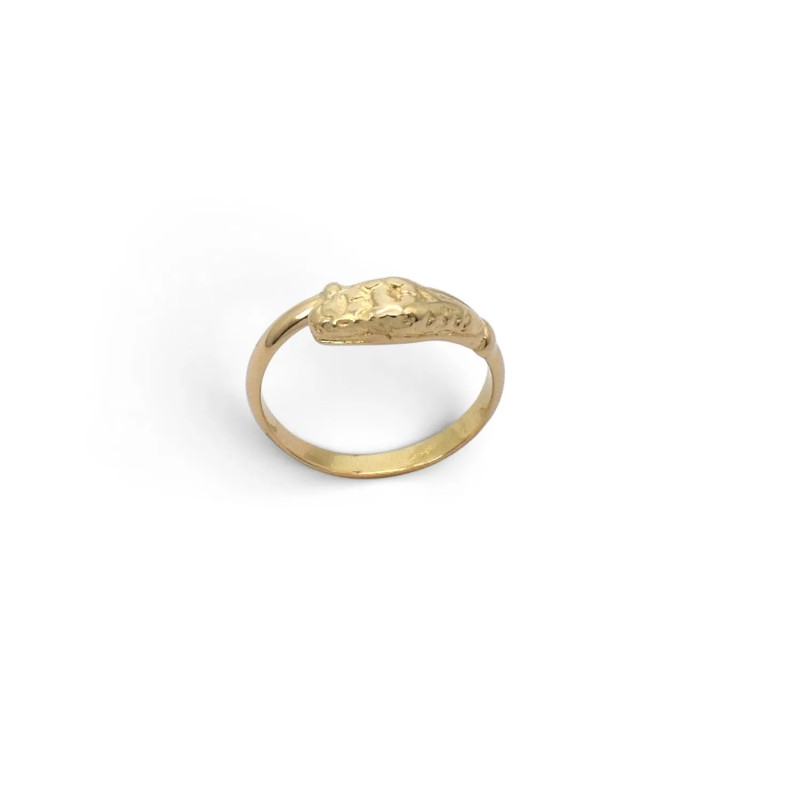 Anillo "Amuleto de Serpiente" en oro amarillo de 18 quilates