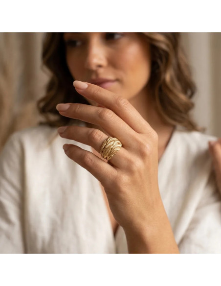 Anillo "Nugget Bold" en oro amarillo de 14 quilates