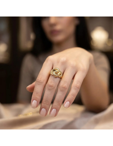 "Sculptural Vortex" Ring in 18kt Yellow Gold
