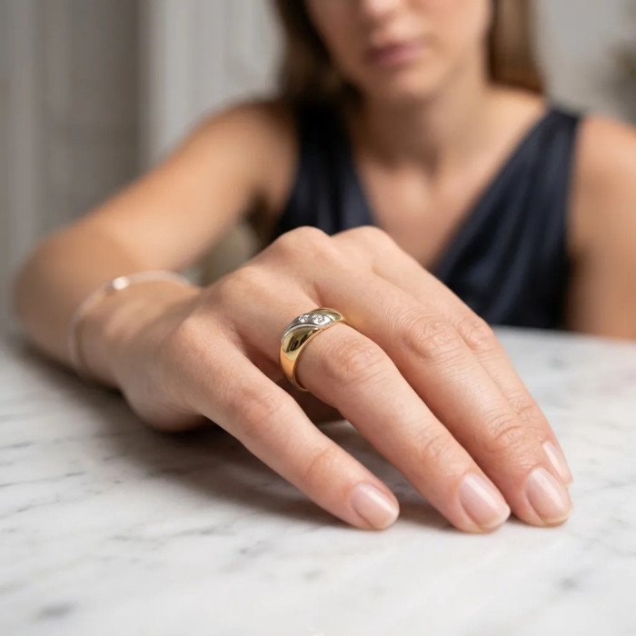 "Fedina" Ring in Two-Tone Gold and Zircons 2