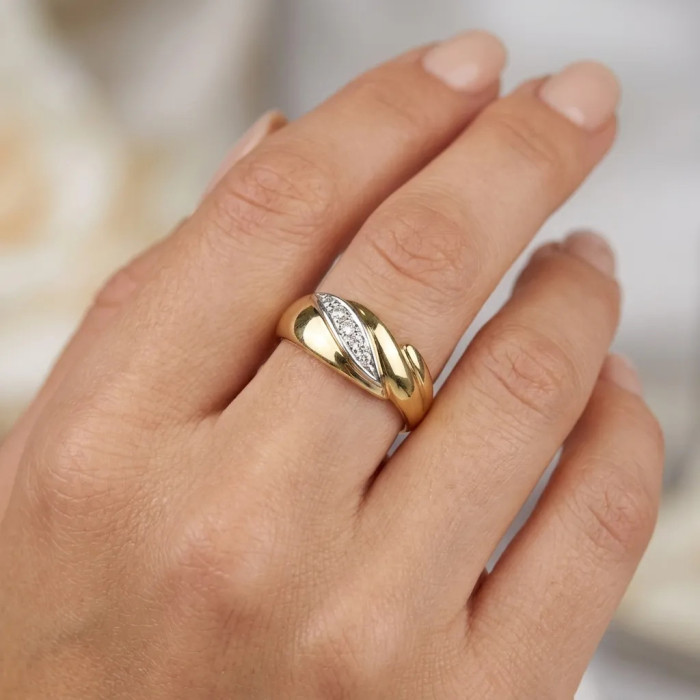 "Sintonia" Ring in Two-Tone Gold and Zircons 2