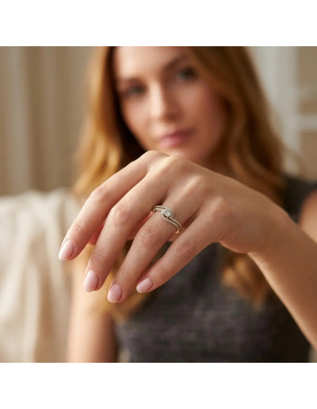 Two-Tone Contrarié Solitaire Ring with 2.4g Zirconia