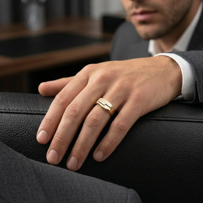 18kt Two-Tone Gold Men's Ring with Polished Band - 3.2g 2