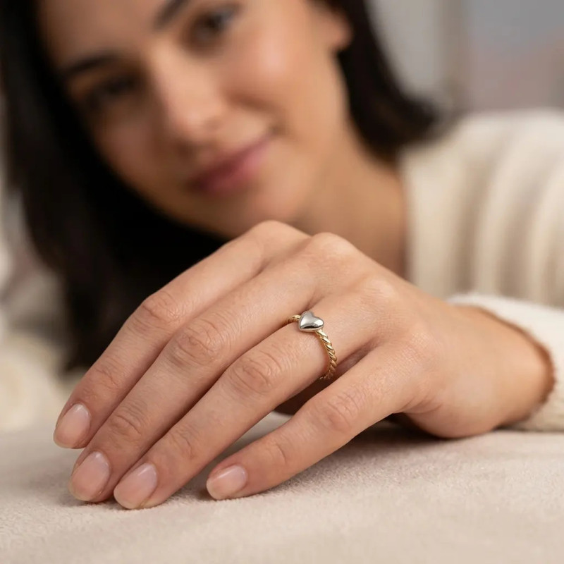 Anello Fedina a Torciglione Oro Bicolore 18kt con Cuore Misura 11 - 1,2 gr