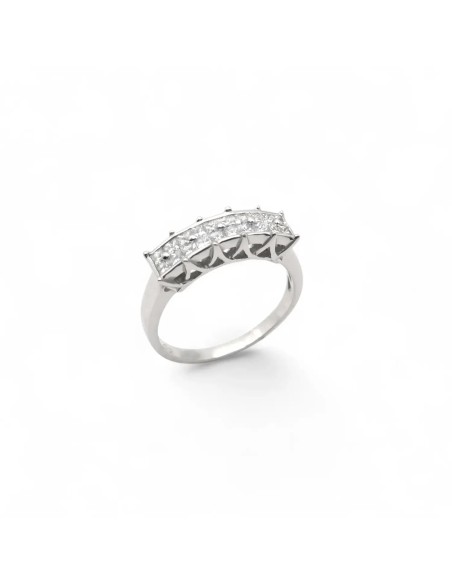White gold ring with princess cut diamonds