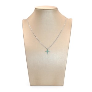 StellaMaris - 18kt white gold cross pendant with emeralds
